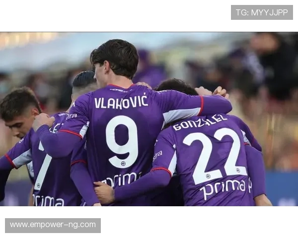 F1新赛季格局突变各队争冠暗流涌动车手转会风波再起引爆全球关注