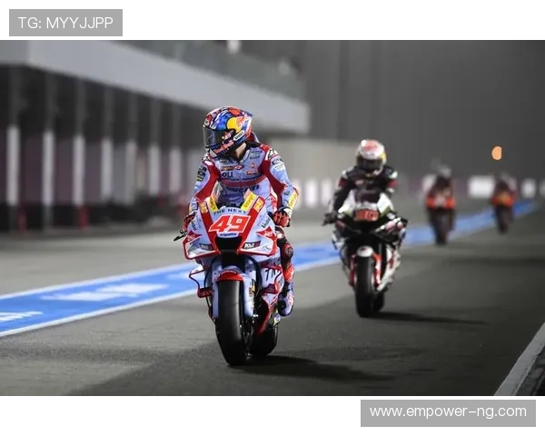 MotoGP新赛季揭幕战激战正酣卫冕冠军强势夺冠引热议全球车迷