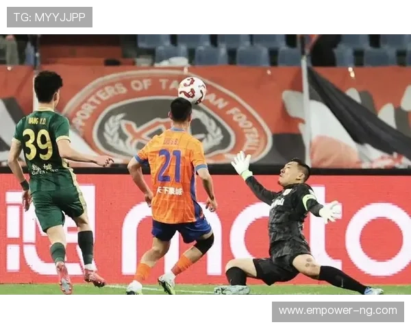 国家队逆转夺冠创历史新纪录球迷热议赛场精彩瞬间与未来前景展望 国家队逆转夺冠创历史新纪录球迷热议赛场精彩瞬间与未来前景展望