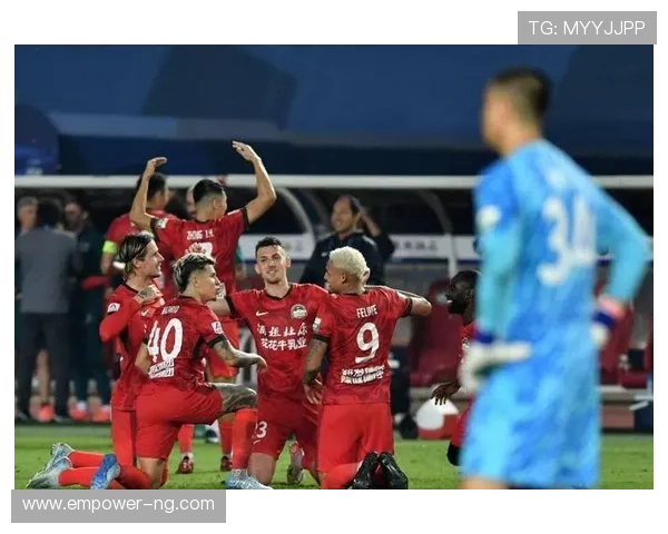 中国足球联赛迎来新赛季重磅变革 多支球队引入强力外援提升竞争力